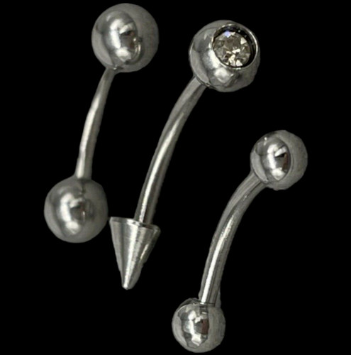Tre piercing per - tre,